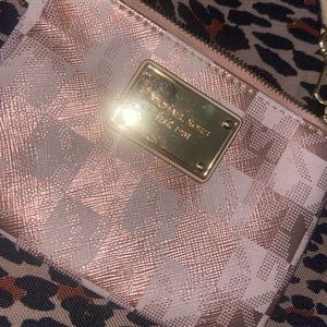 Mini Michael Kors Rose Gold wristlet